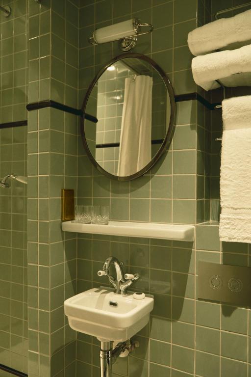 Grand Hotel Bellevue London - Resim 38