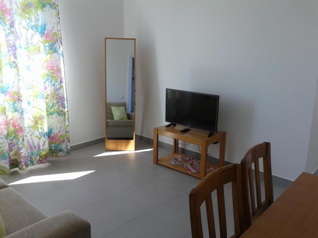 Bay View Apartments - 13