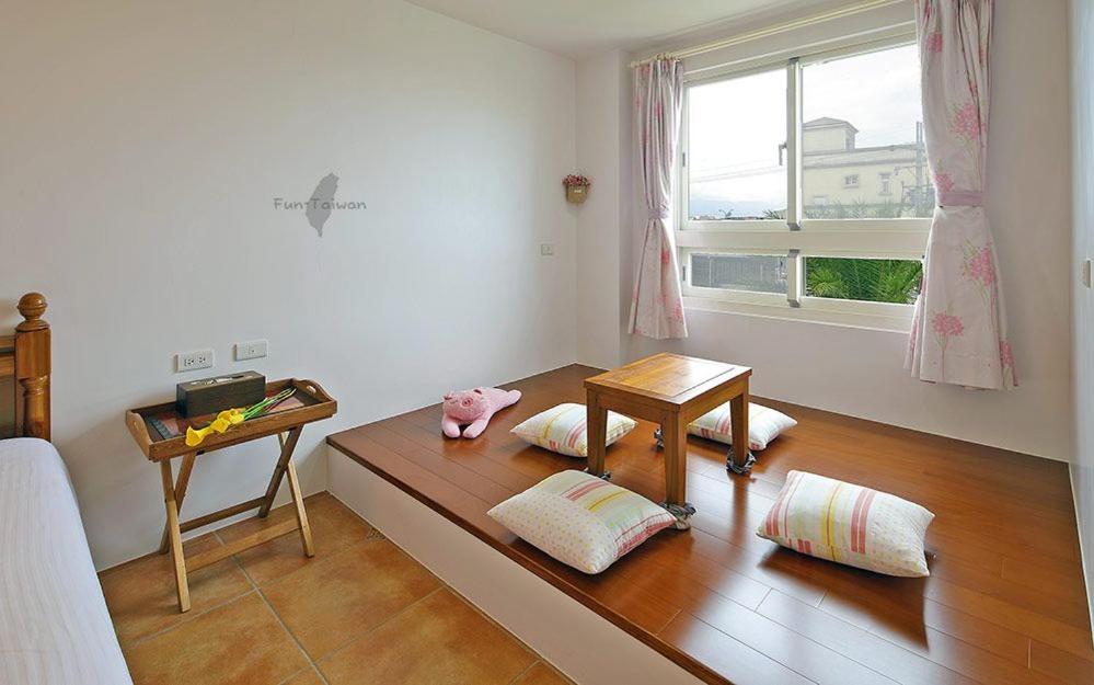 Jin Zhu Ya Homestay - Large Double Room