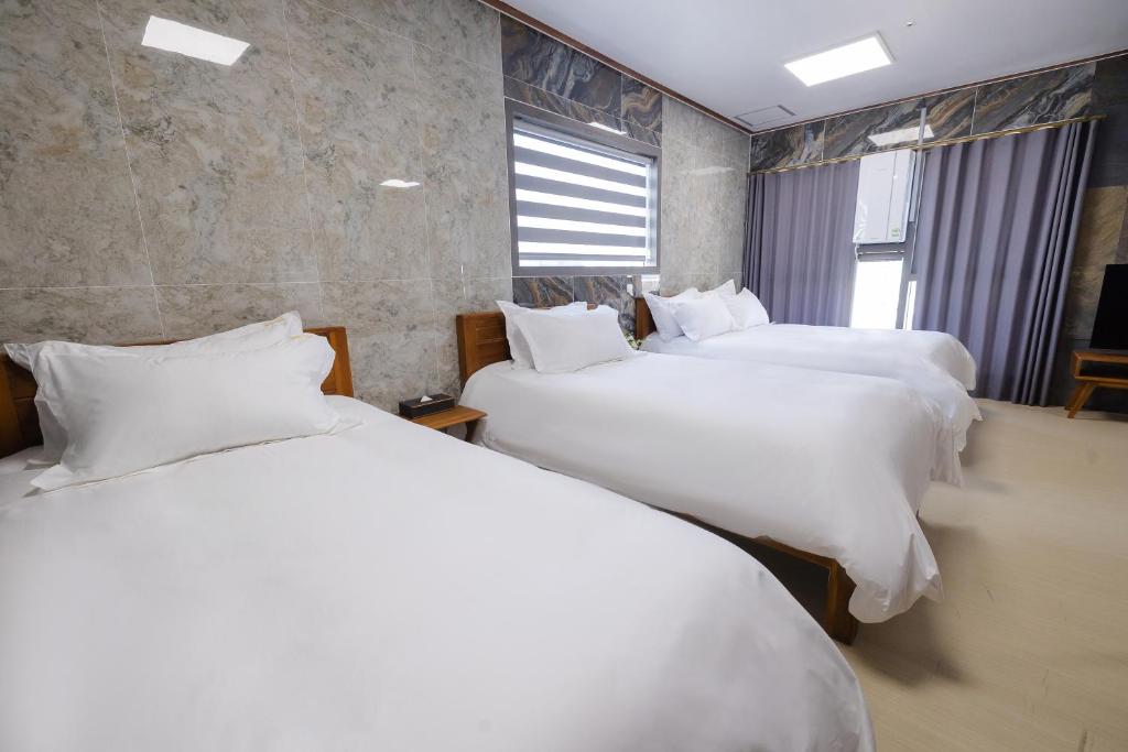 Central Gwangju Hotel & Residence - Triple Chambre