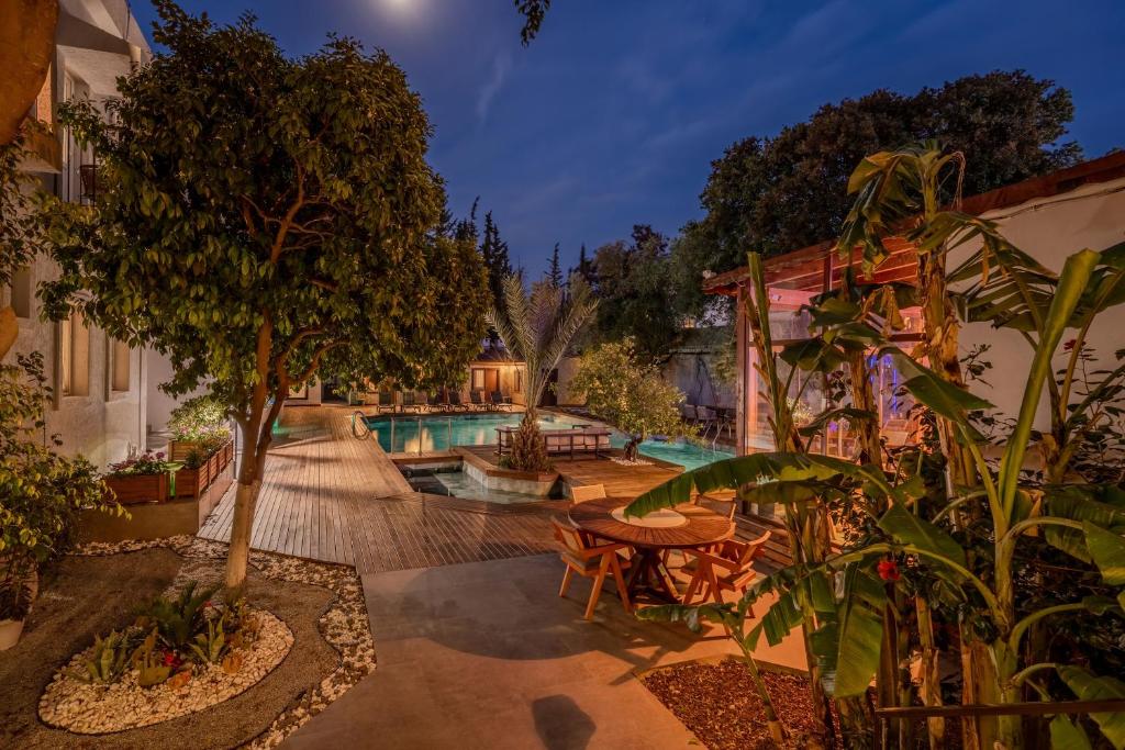 The swimming pool at or close to Hotel Centro Bodrum