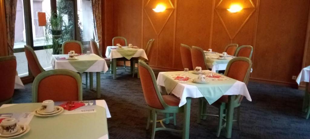 Restaurace v ubytování Hôtel A la Vignette - COLMAR-NORD