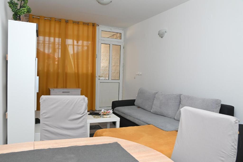 Posedenie v ubytovaní Apartment Oscar