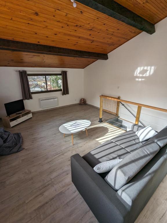 Gîte Reflets de Montagnes - Appartement Met één Slaapkamer