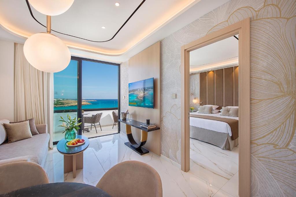 Adams Beach Hotel & Spa - 