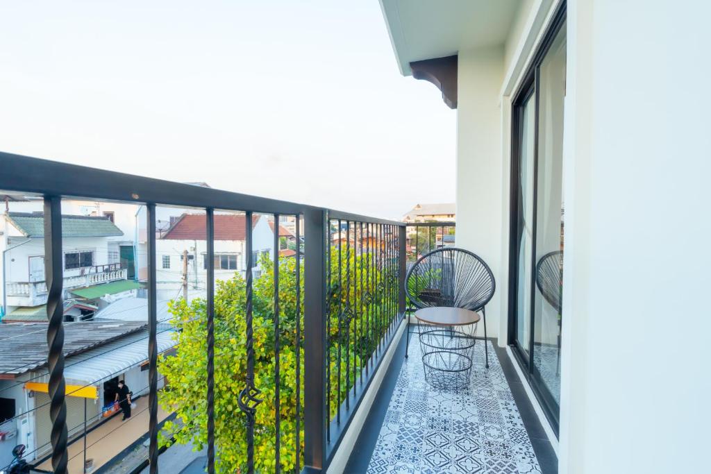 Le ville lanna Chiang Mai Gate Old Town Hotel - Camera Doppia Deluxe Con Balcone