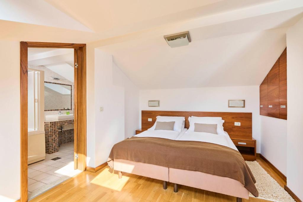 Villa Dobravac Wine Estate - 10