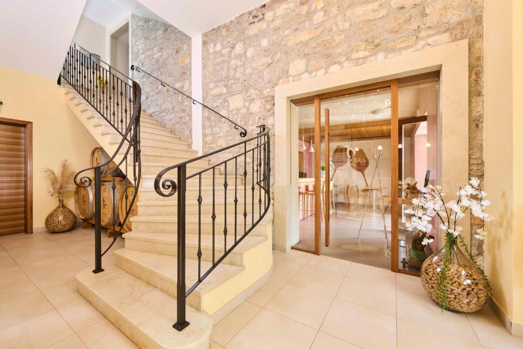 Фотография из галереи Villa Dobravac Wine Estate в Ровине
