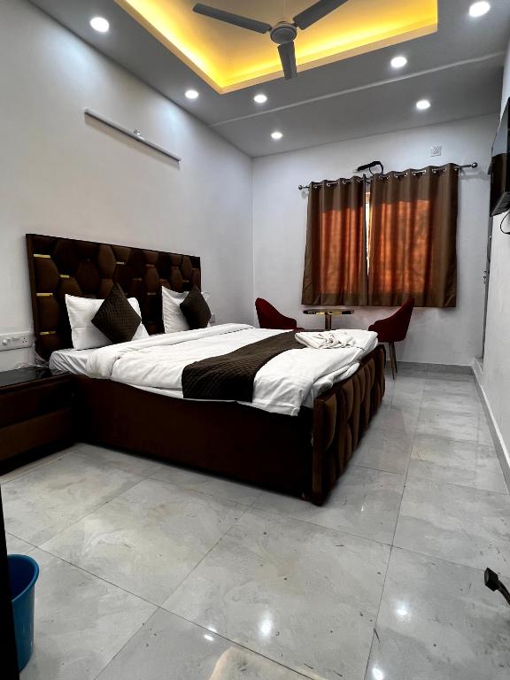 Postel nebo postele na pokoji v ubytování Hotel Trending Stay