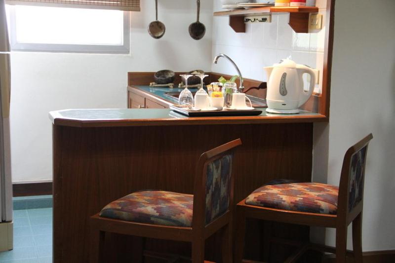 B.S. Court Hotel Sathorn - Resim 23