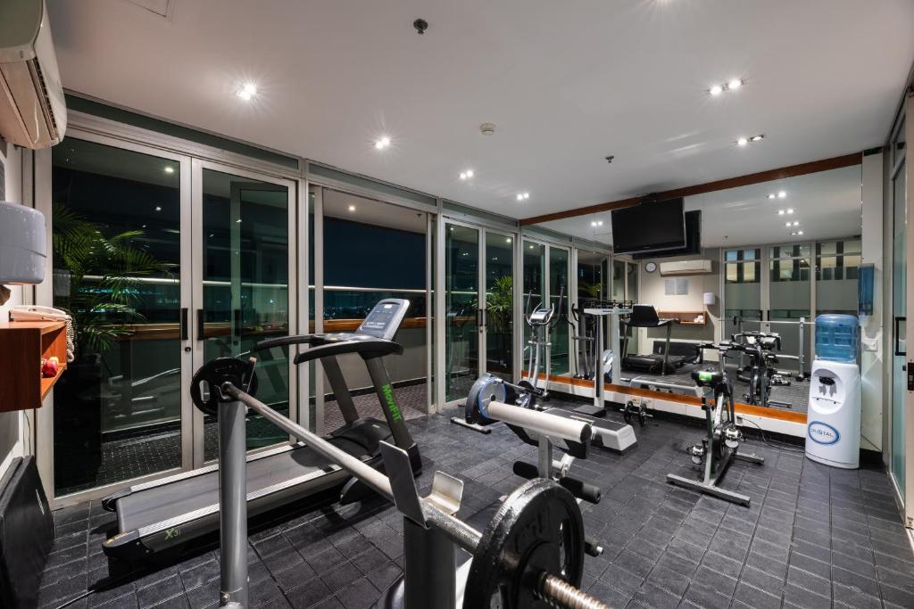 Fitness centrum a/nebo fitness zařízení v ubytování Hotel Holiday Inn Express & Suites Medellin by IHG