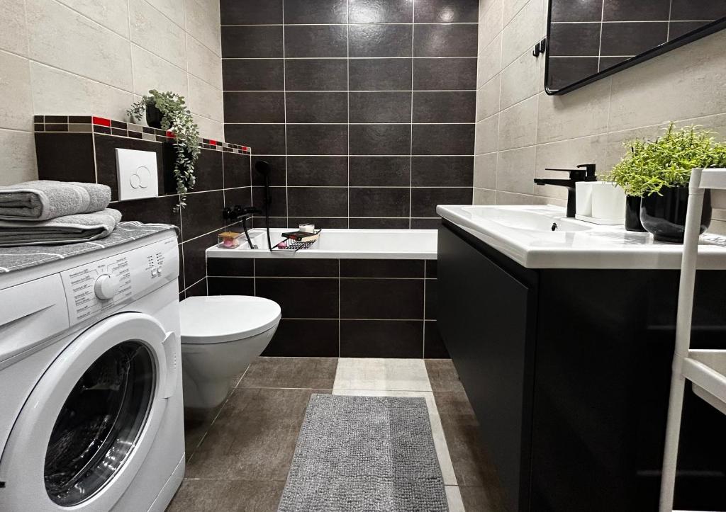 Island Modern Box Apartment - 2