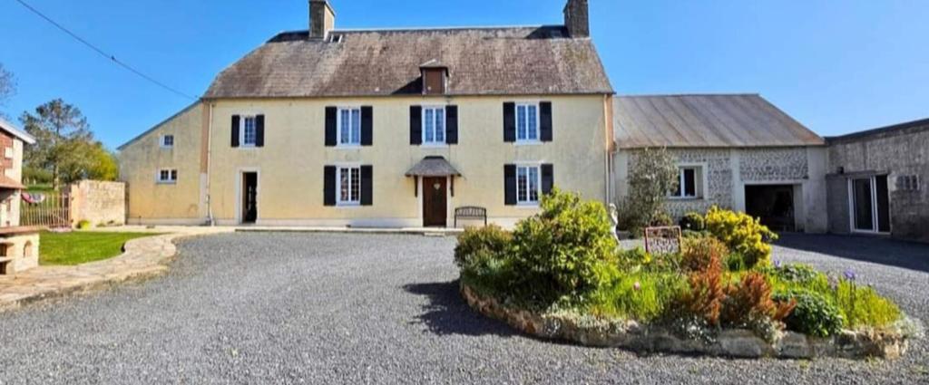 Fotografie z fotogalerie ubytování La Chevrie v destinaci Les Oubeaux