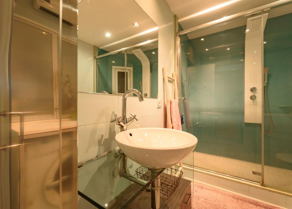 A bathroom at Apartamento Reisol