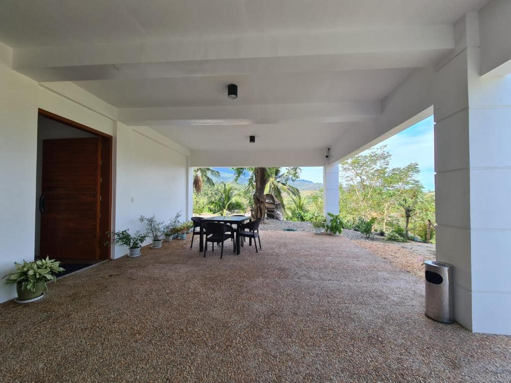 Fotografie z fotogalerie ubytování Azure Ocean View Villa v destinaci Puerto Galera