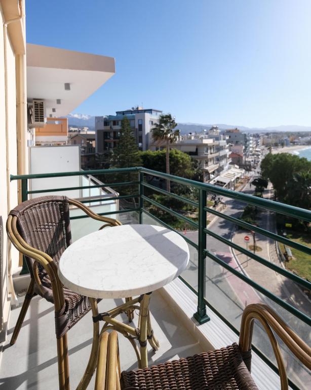 Arocaria Apartments - 10