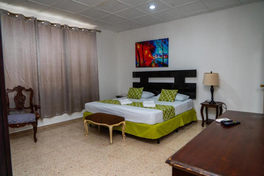Suites & Apartments San Benito - Zona Rosa - Hizvo