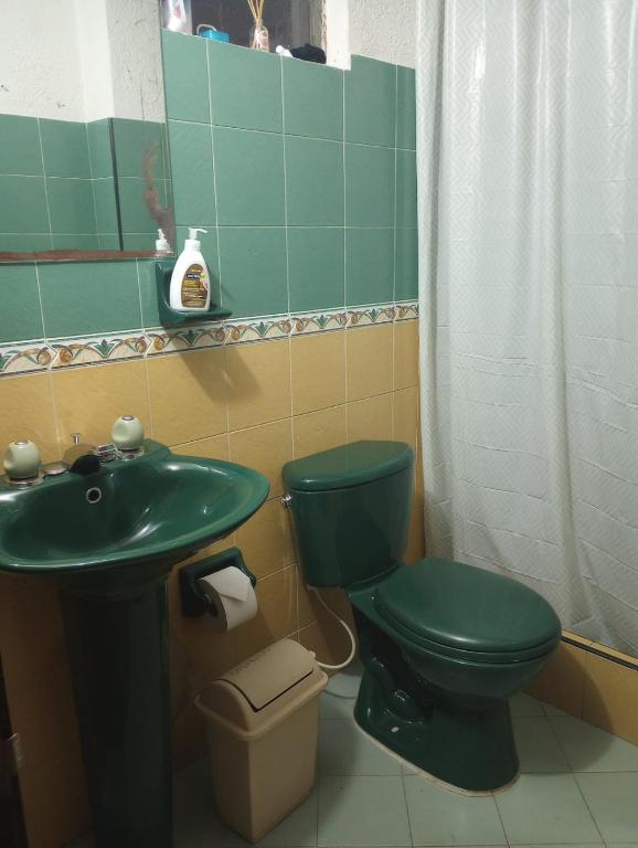 Koupelna v ubytování HABITACION EL VIAJERO