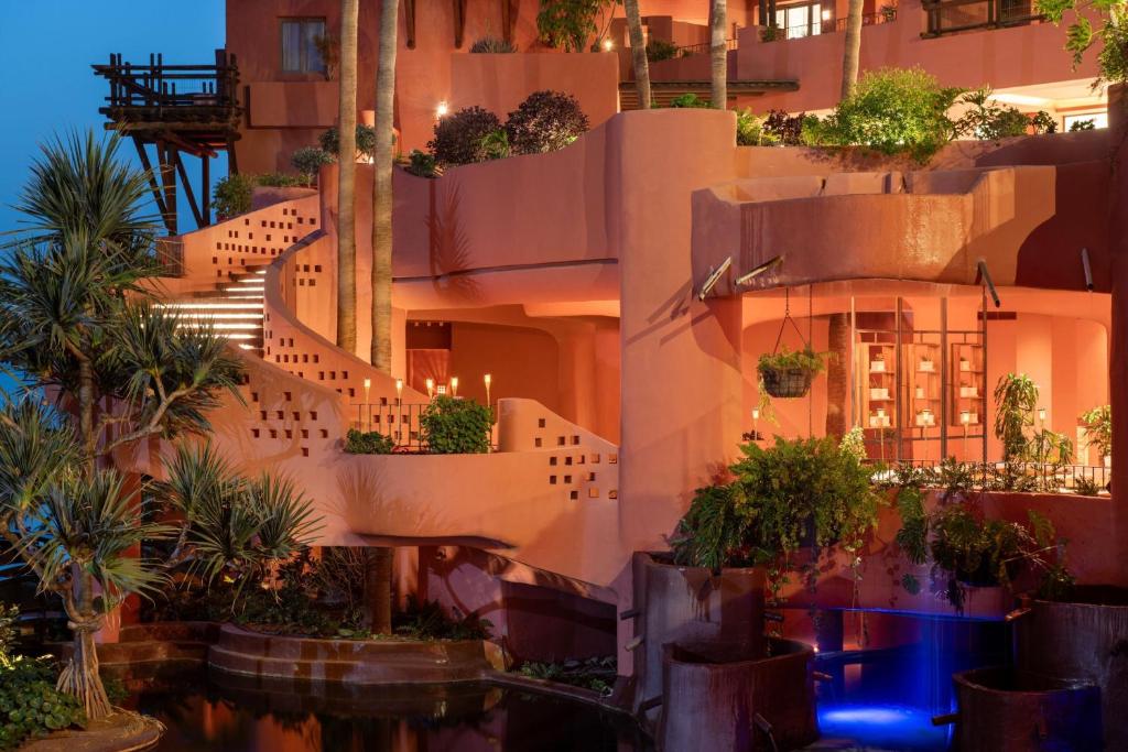 Jardín al aire libre en The Ritz-Carlton Tenerife, Abama