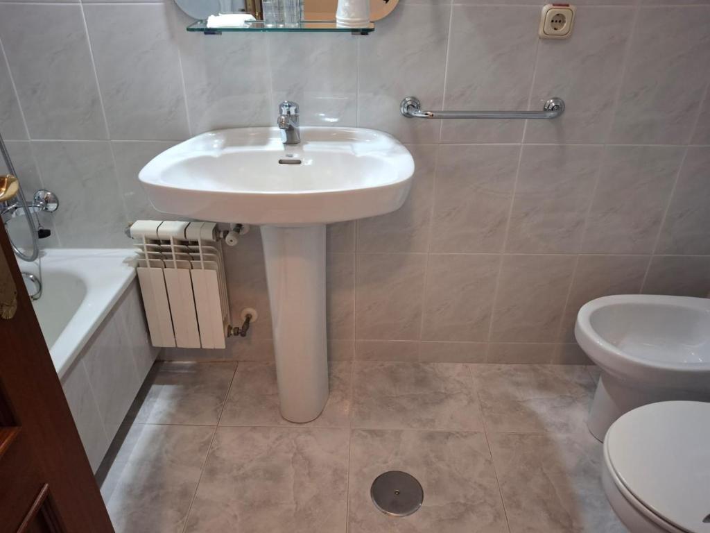 Hotel Capital de Galicia - Resim 28