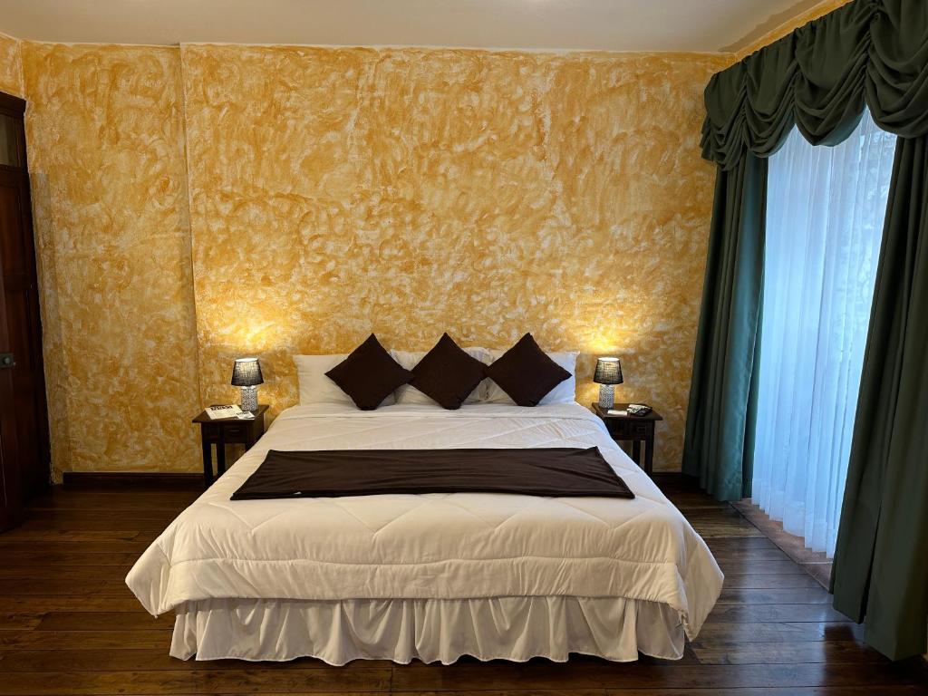 NASS Central Garden - Superior King Room