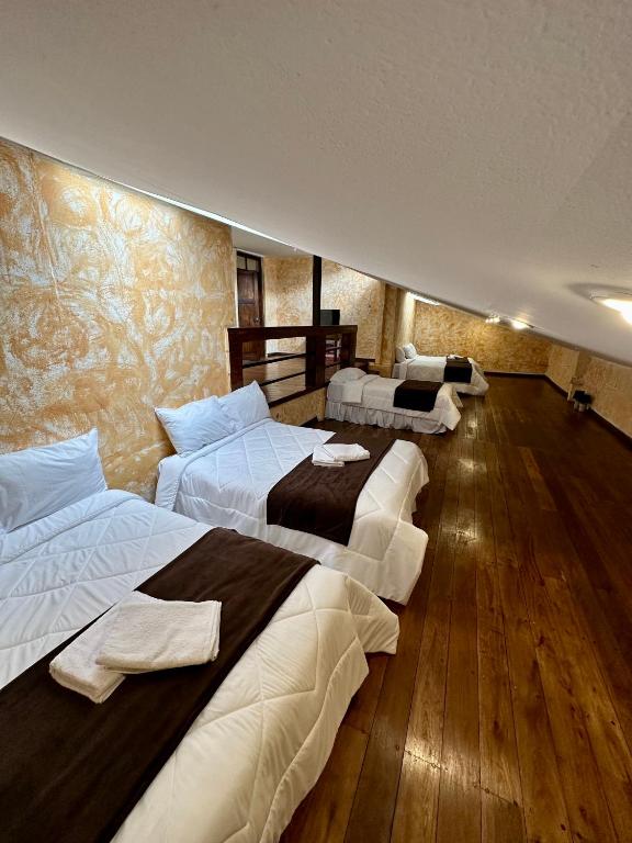 NASS Central Garden - Superior Family Room