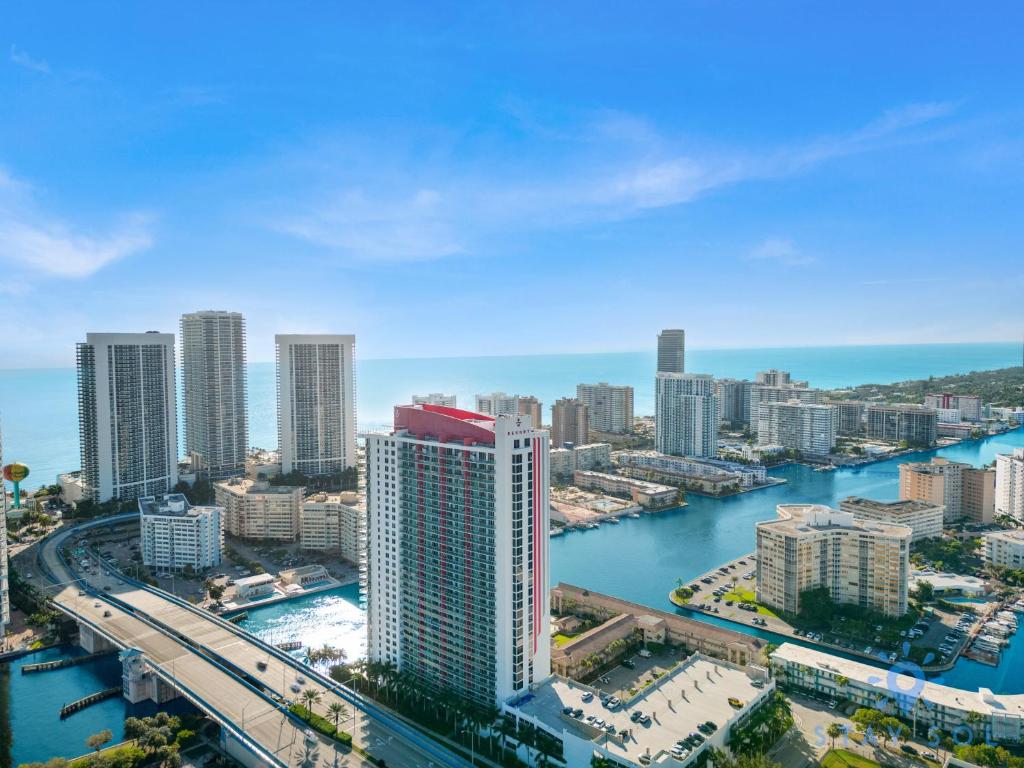 Nespecifikovaný výhled na destinaci Hallandale Beach nebo výhled na město při pohledu z penzionu – hostince
