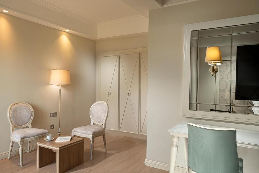 Kaya Artemis Resort & Casino - Quadruple Chambre
