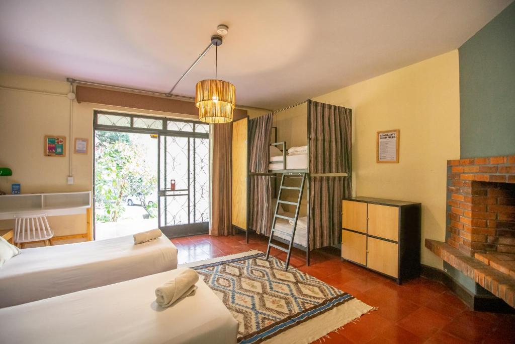 Ein Bett oder Betten in einem Zimmer der Unterkunft Socialtel Atitlan