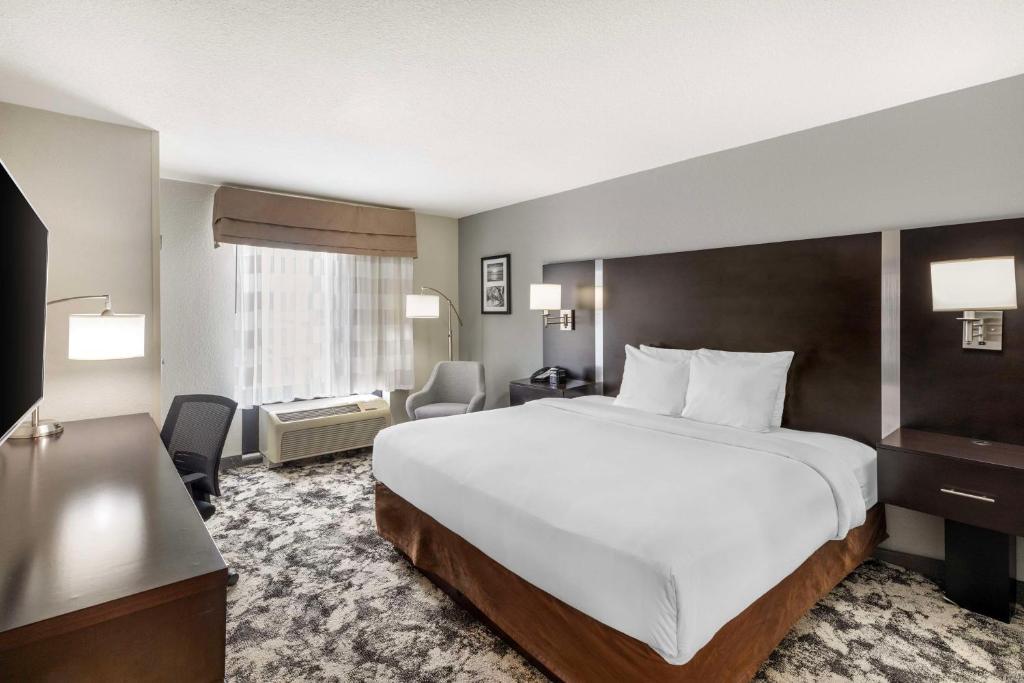 Best Western Plus Fairburn Atlanta Southwest - Housity