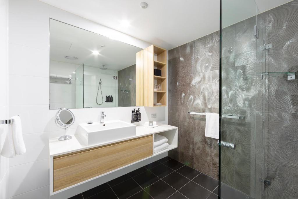 Koupelna v ubytování Avenue Hotel Canberra