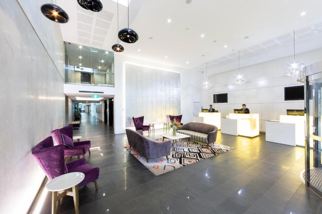 Posezení v ubytování Avenue Hotel Canberra
