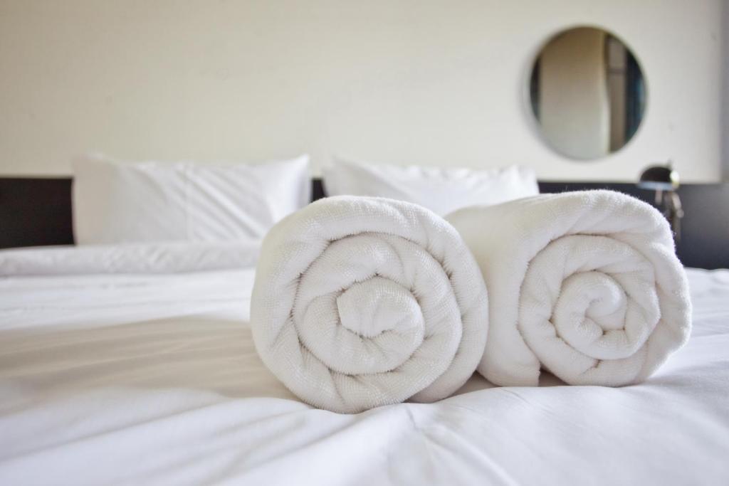 BED Phrasingh-Adults Only - 17