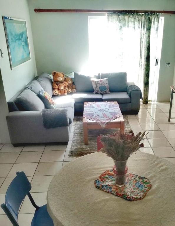 ANDANTE self catering apartment 4 bedrooms, Bothasig, Cape Town, Cape