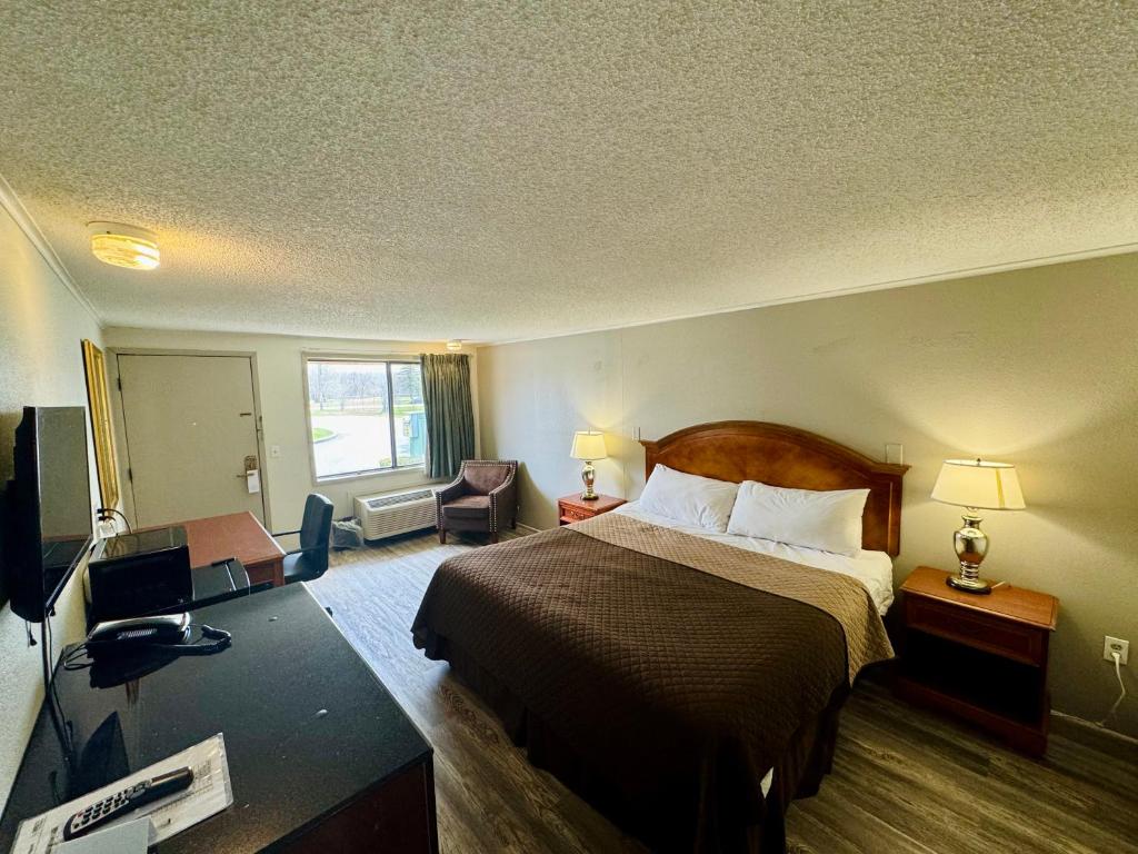 Knights Inn Bridgeport Frankenmuth photo
