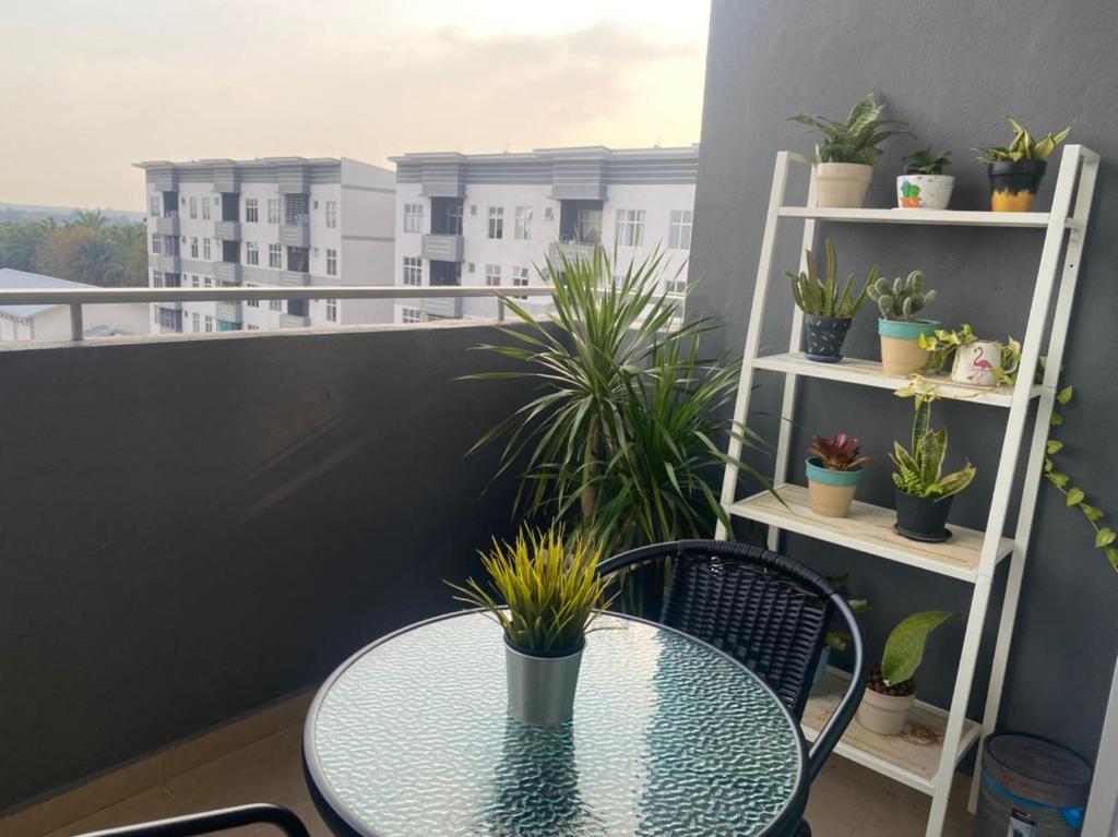 Al-Amin Homestay, Jasin, Melaka - Apartamento De Tres Dormitorios