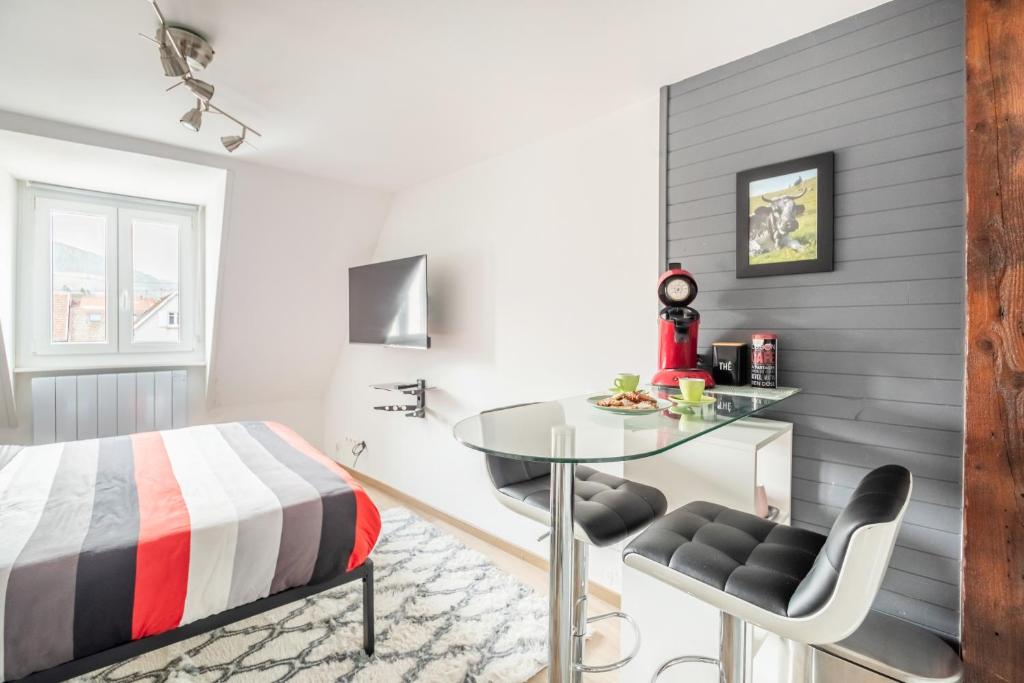 Postel nebo postele na pokoji v ubytování StuDio 11 - Centre-ville - Cozy
