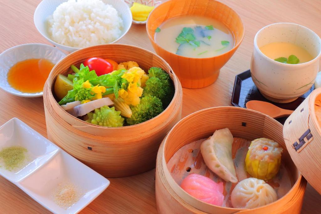 Φαγητό σε αυτή η εξοχική κατοικία ή κάπου εκεί κοντά