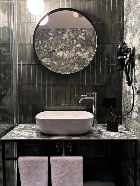 AV Hotel Milano - Resim 15