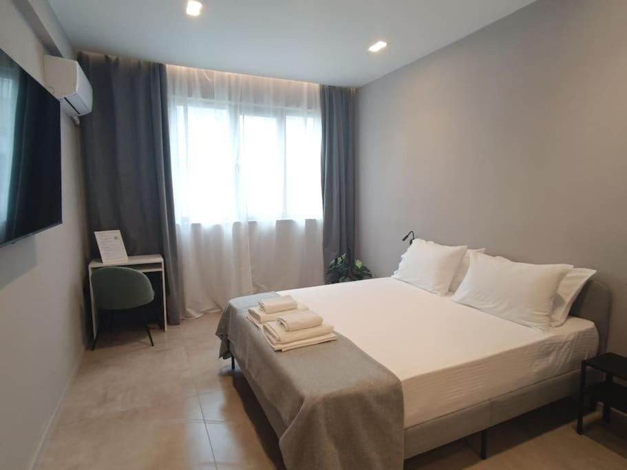 Athinas Experience - Smart Suite