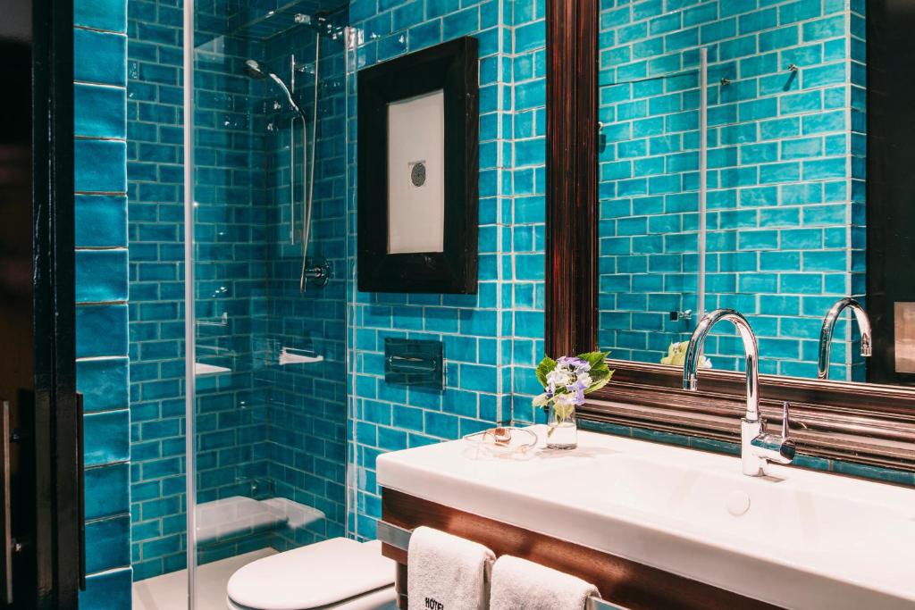 Hotel Pulitzer Barcelona - 4