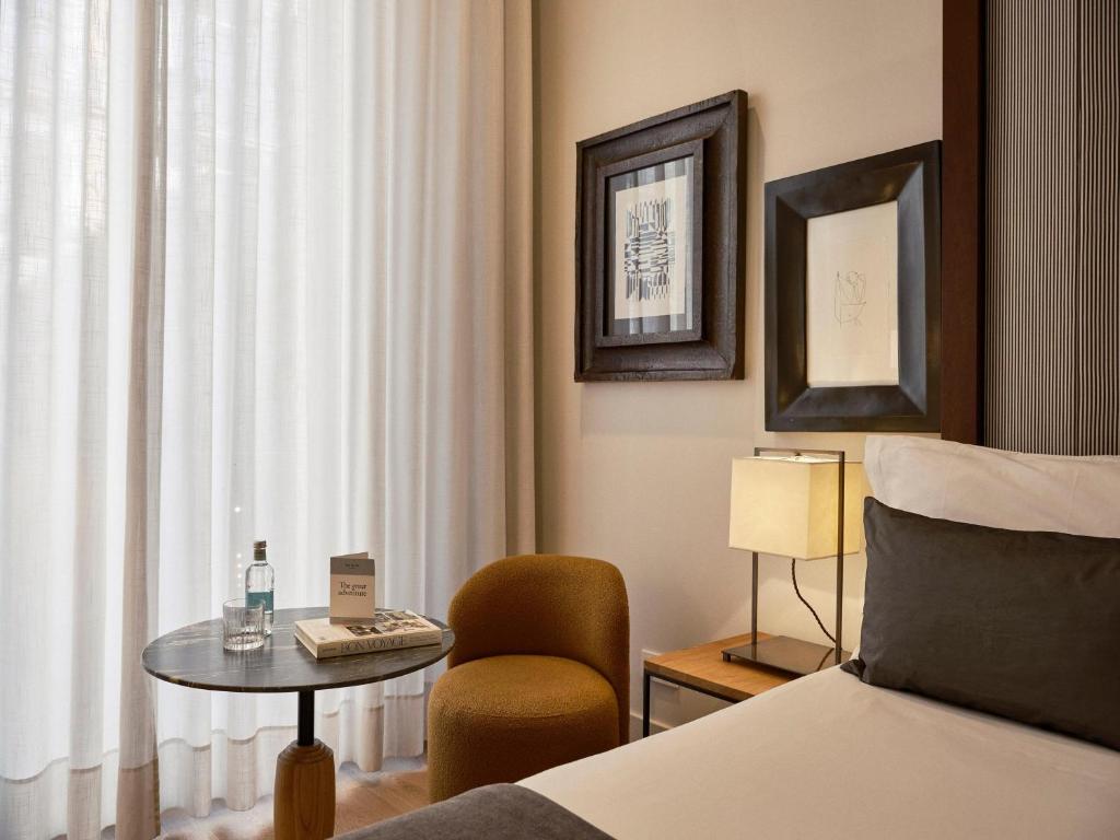 Hotel Pulitzer Barcelona - 10