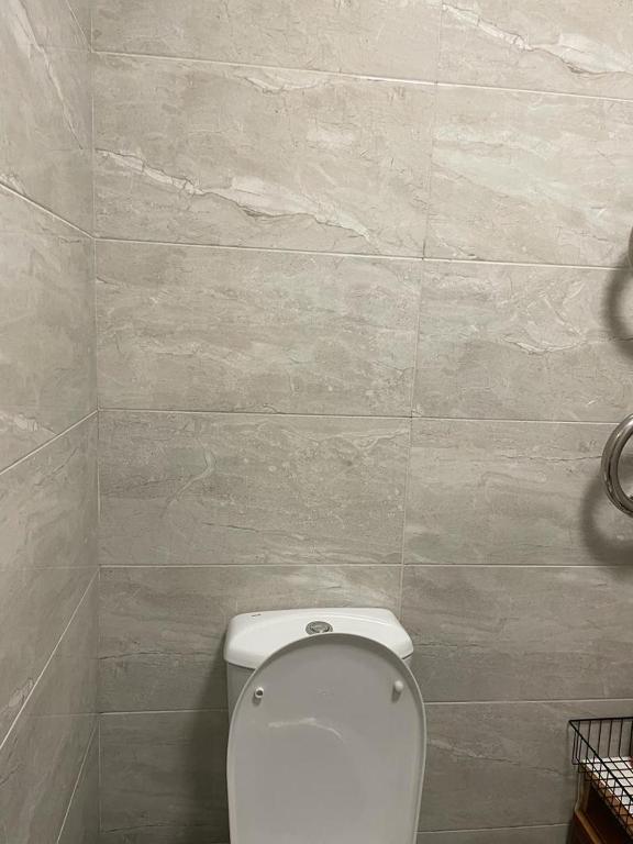 Een badkamer bij ЖК АРБАТ ДВУХКОМНАТНАЯ