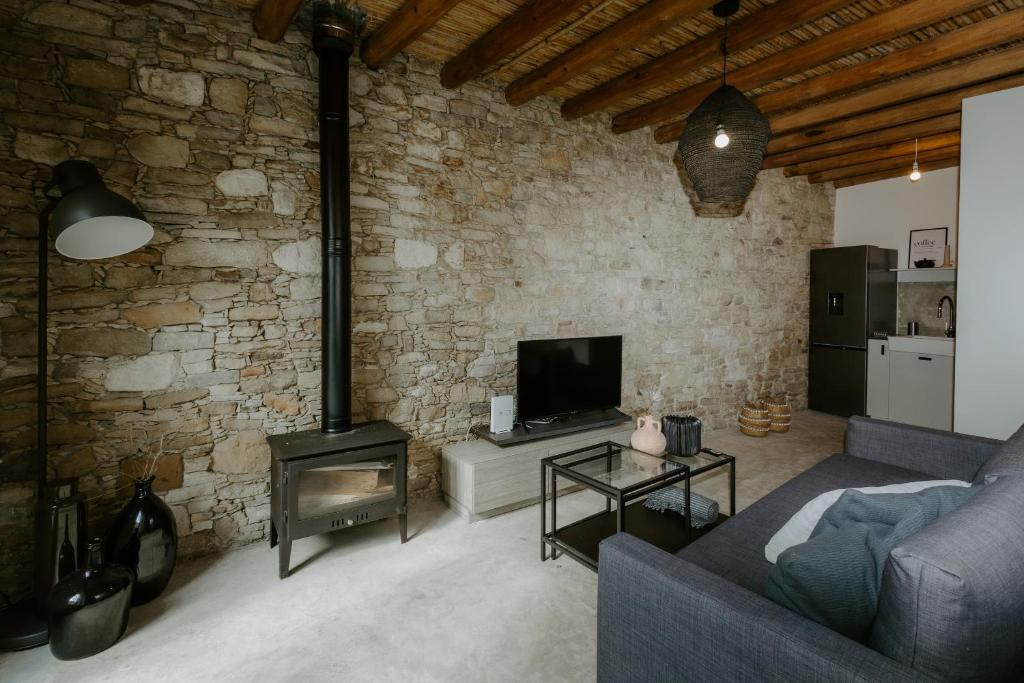 TV a/nebo společenská místnost v ubytování Smaragda's Guest Rooms