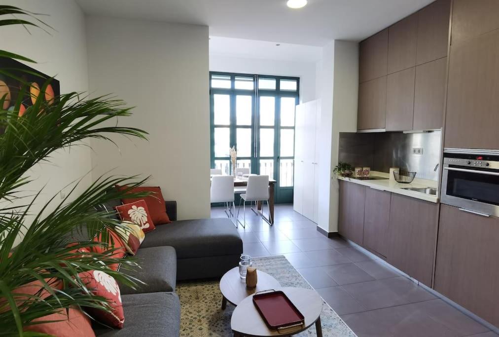 Casa Luxe Suites Barcelona - 4