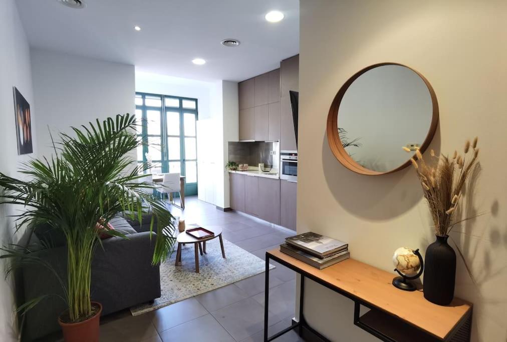 Casa Luxe Suites Barcelona - 11