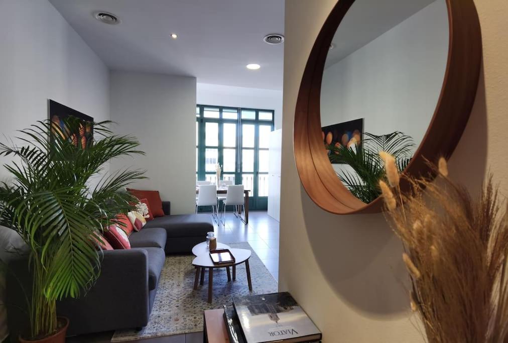 Casa Luxe Suites Barcelona - 8