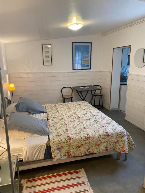 Postel nebo postele na pokoji v ubytování Chambres d'hotes Welcome Trépied