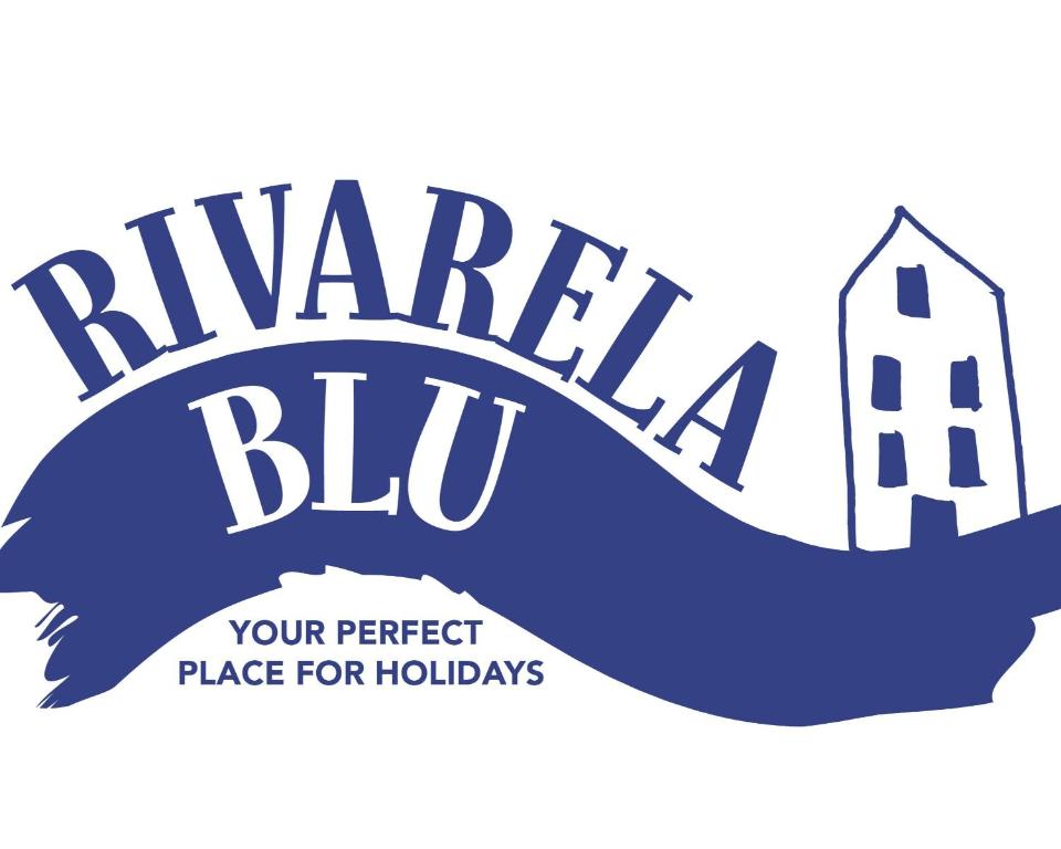un logo per il luogo brasiliano di accoglienza bilu per le vacanze di Apartment Rivarela BLU - newly renovated and top location near sea a Novigrad Istria