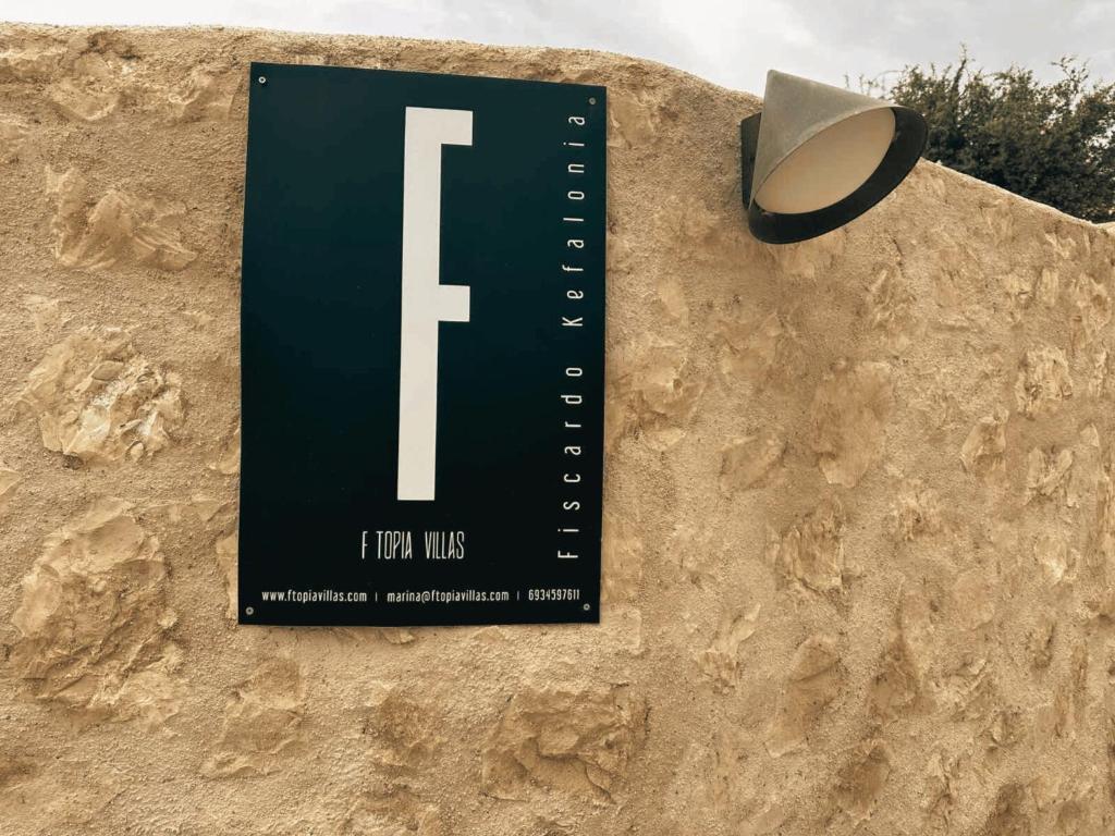 Certifikát, hodnocení, plakát nebo jiný dokument vystavený v ubytování F Topia Villas